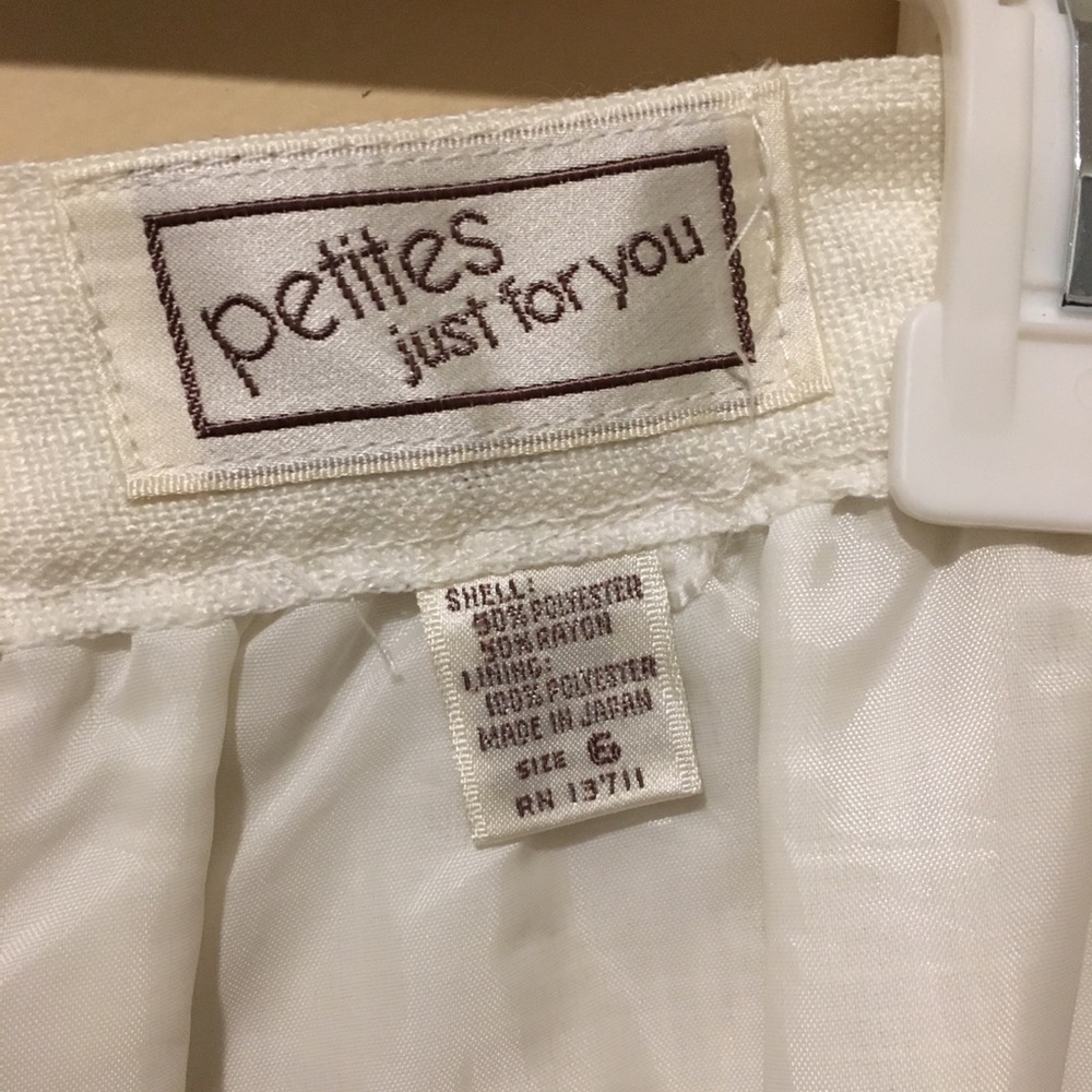 VINTAGE WHITE MIDI SKIRT - Picture 2 of 2